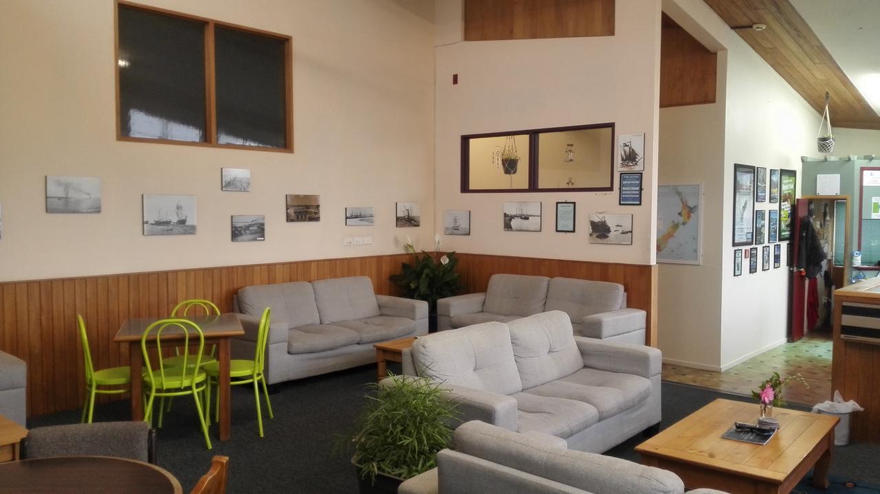 Mountain Jade Backpackers,Private Rooms & Studios Hokitika Eksteriør billede